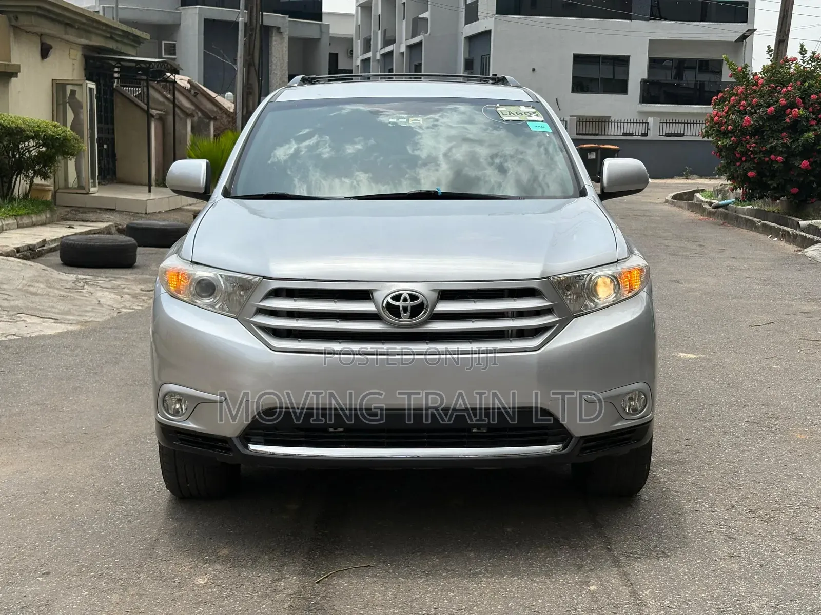 Toyota Highlander SE 2012 Silver