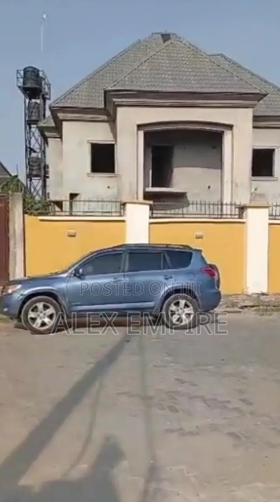 6bdrm Duplex in Amuwo-Odofin for sale