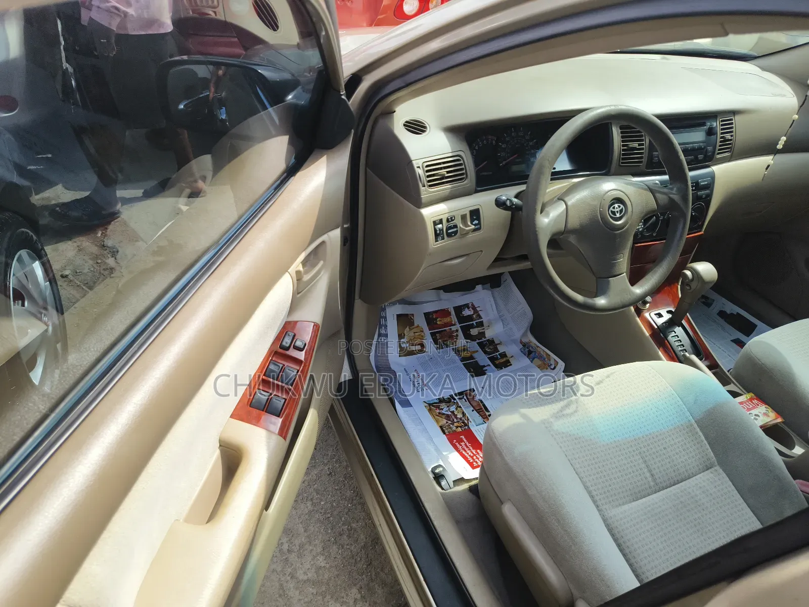 Toyota Corolla LE 2006 Gold