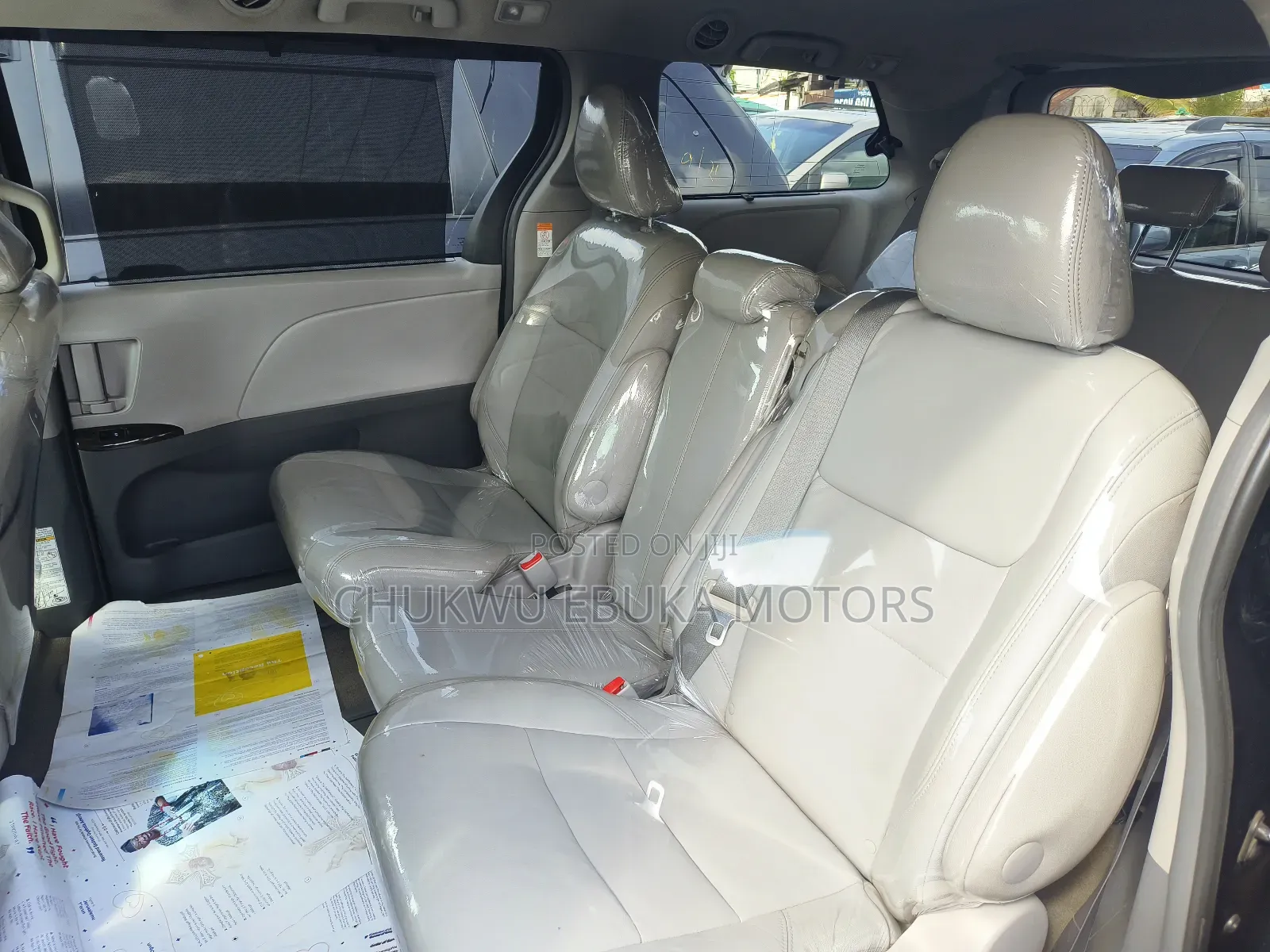 Toyota Sienna Limited Premium 7 Passenger (3.5L 6cyl 8A) 2017 Black