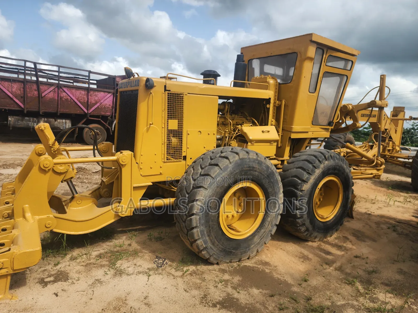 14g Caterpillar Grader Sharp Tokunbo