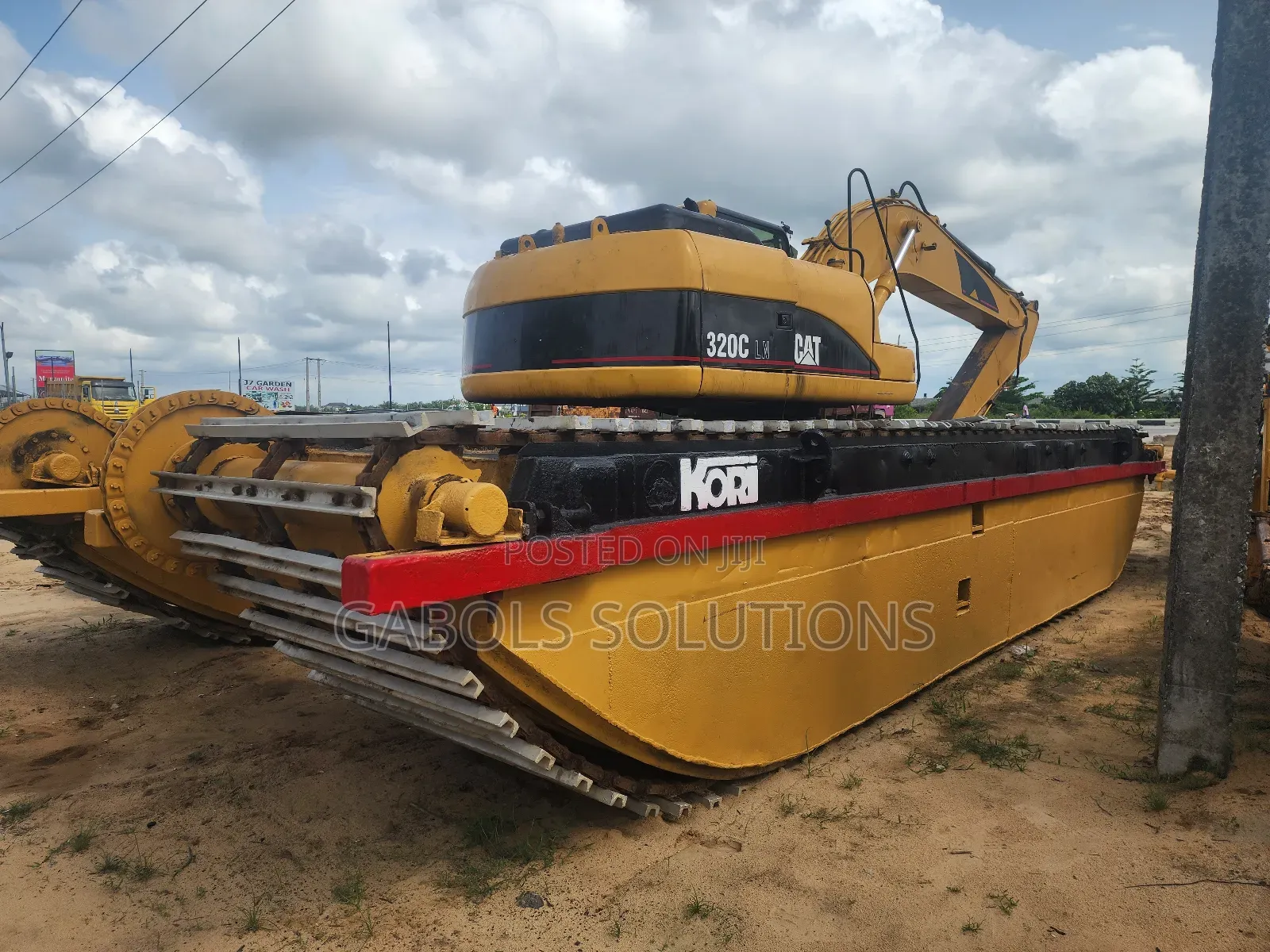 Caterpillar Swamp Buggy