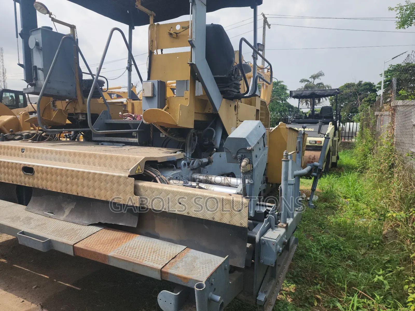 Abg 325 Titan Ashphalt Paver Tokunbo