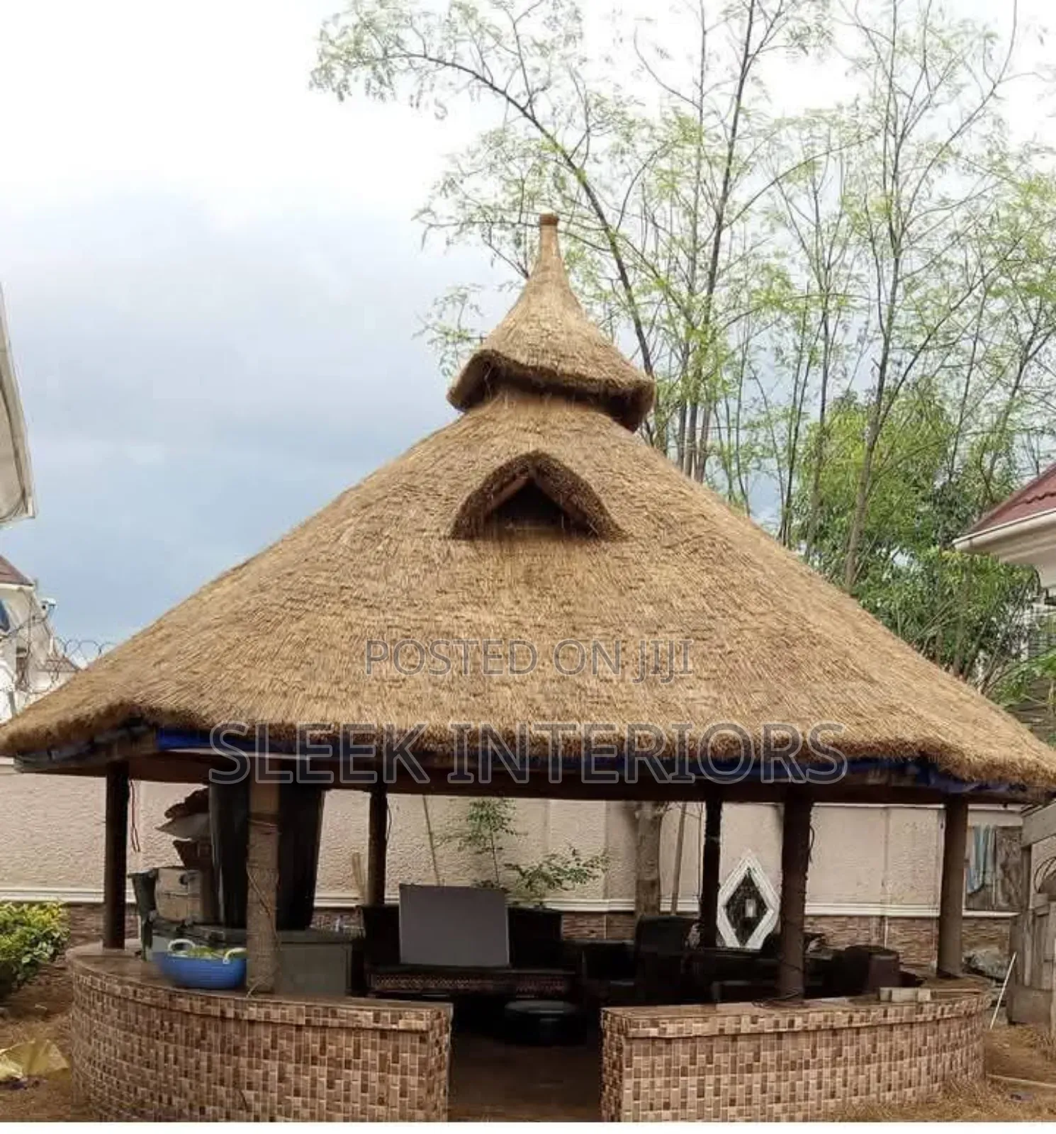 Outdoor Bar