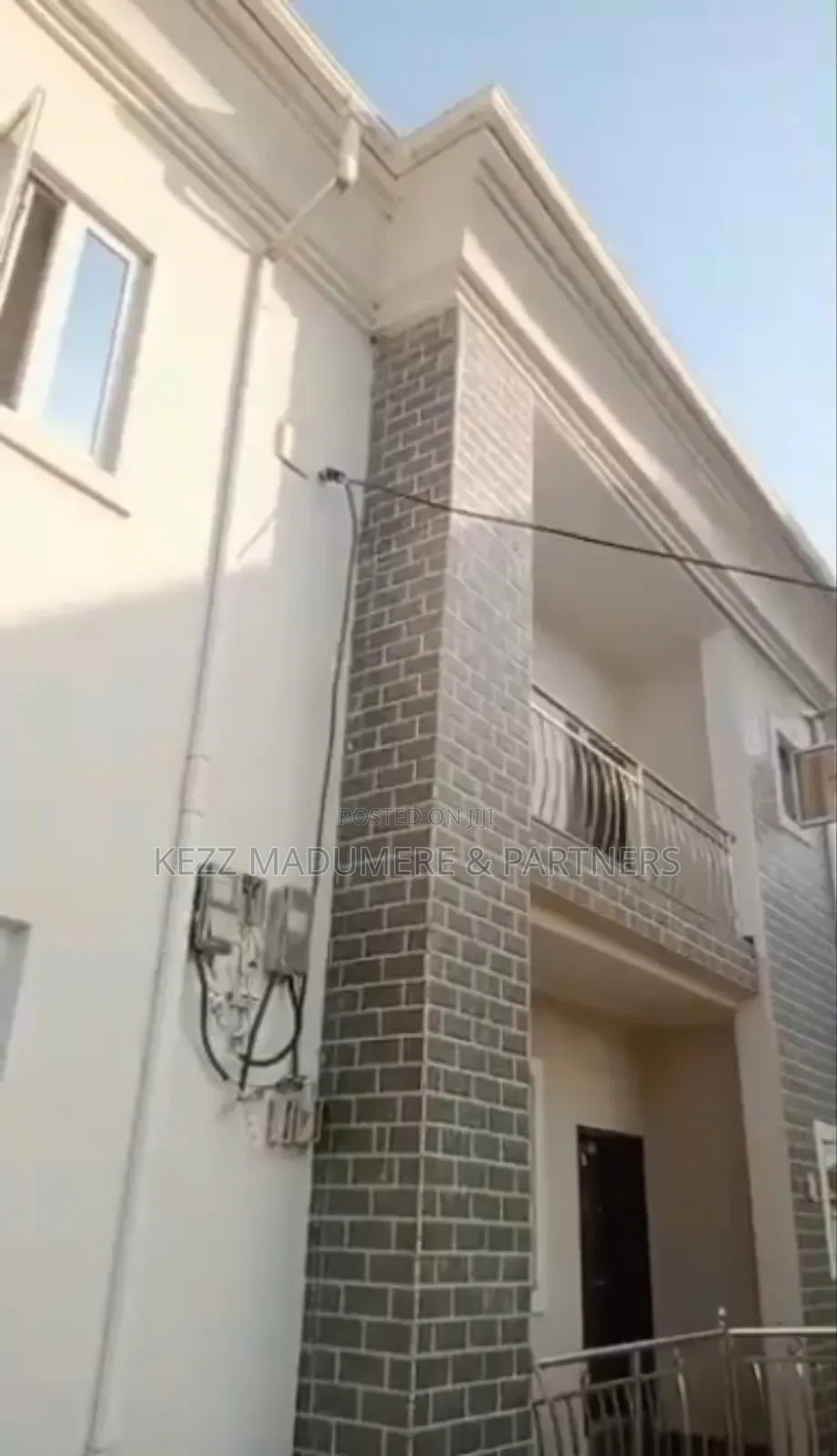 8bdrm Duplex in Golf Estate , Enugu for sale