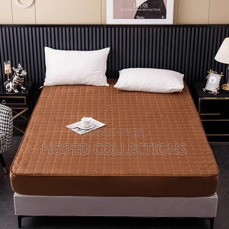Fitted Waterproof Bedsheet Protector