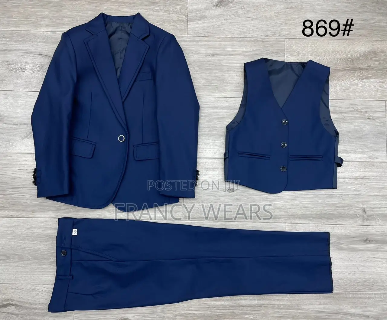 Children Quality Suits Available in Sizes Age 2-15yrs