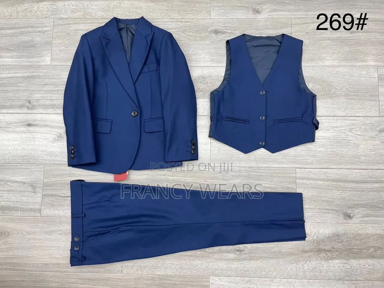 Children Quality Suits Available in Sizes Age 2-15yrs