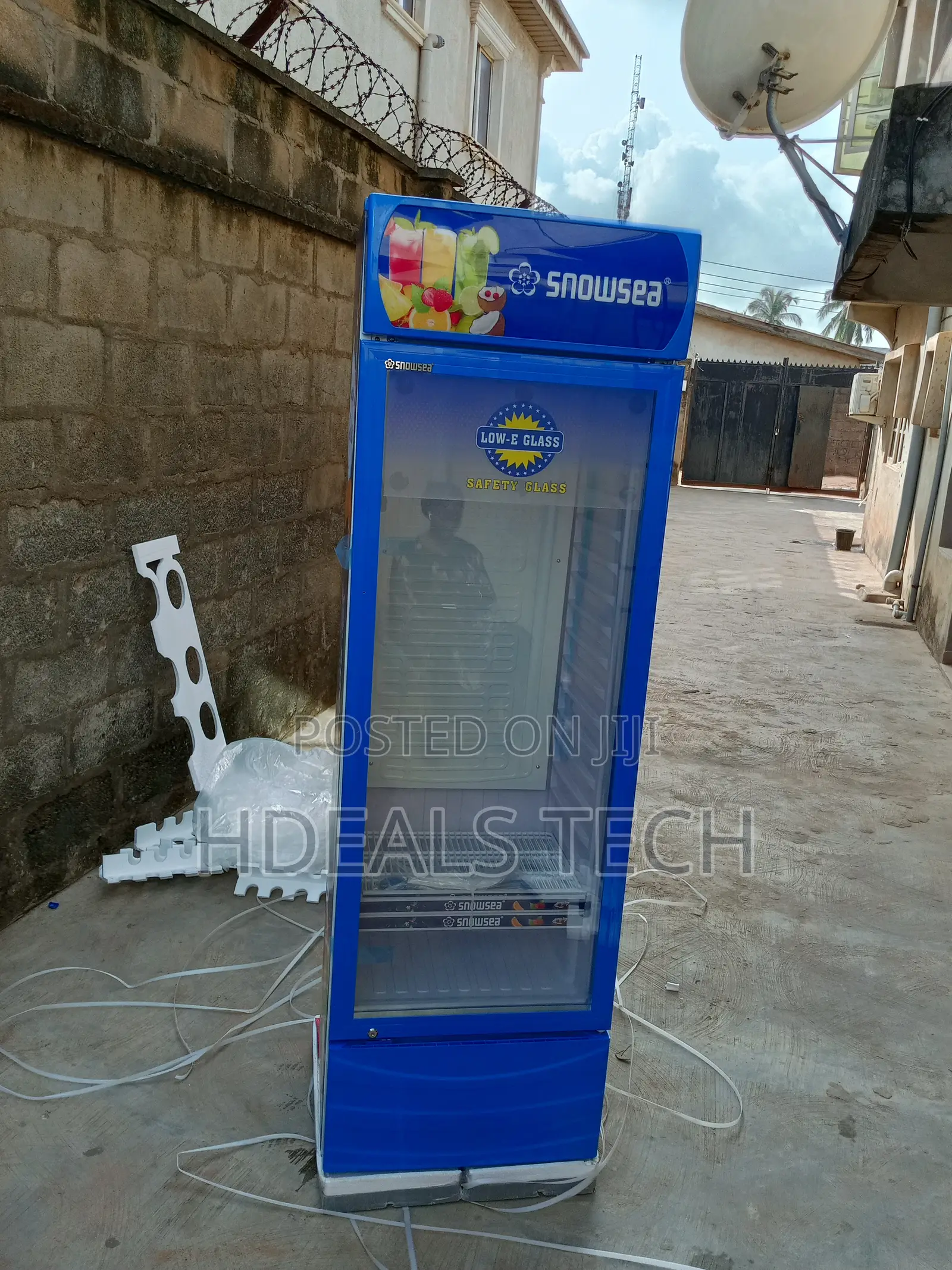 400l Retail Refrigerator - Snowsea Lc-400w Upright Model