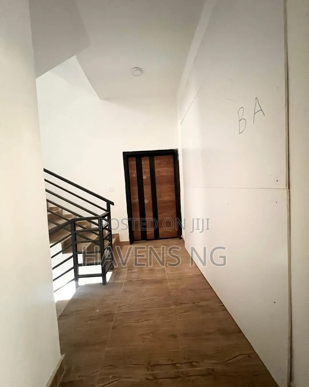 2bdrm Apartment In Lekki Phase 1 For Sale