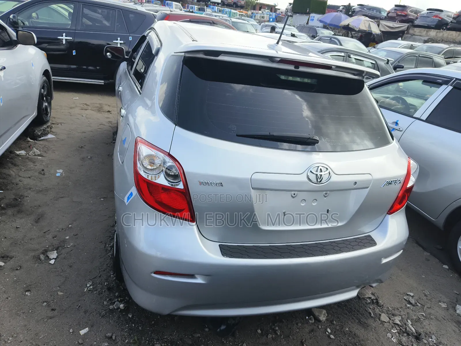 Toyota Matrix XRS Hatchback FWD (2.4L 4cyl 5A) 2010 Silver