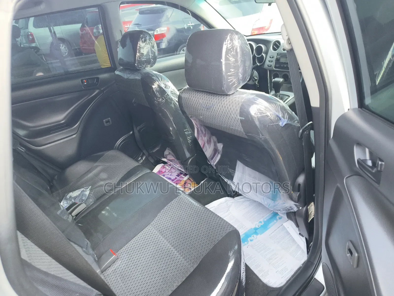 Toyota Matrix XR Hatchback FWD (1.8L 4cyl 4A) 2008 Silver