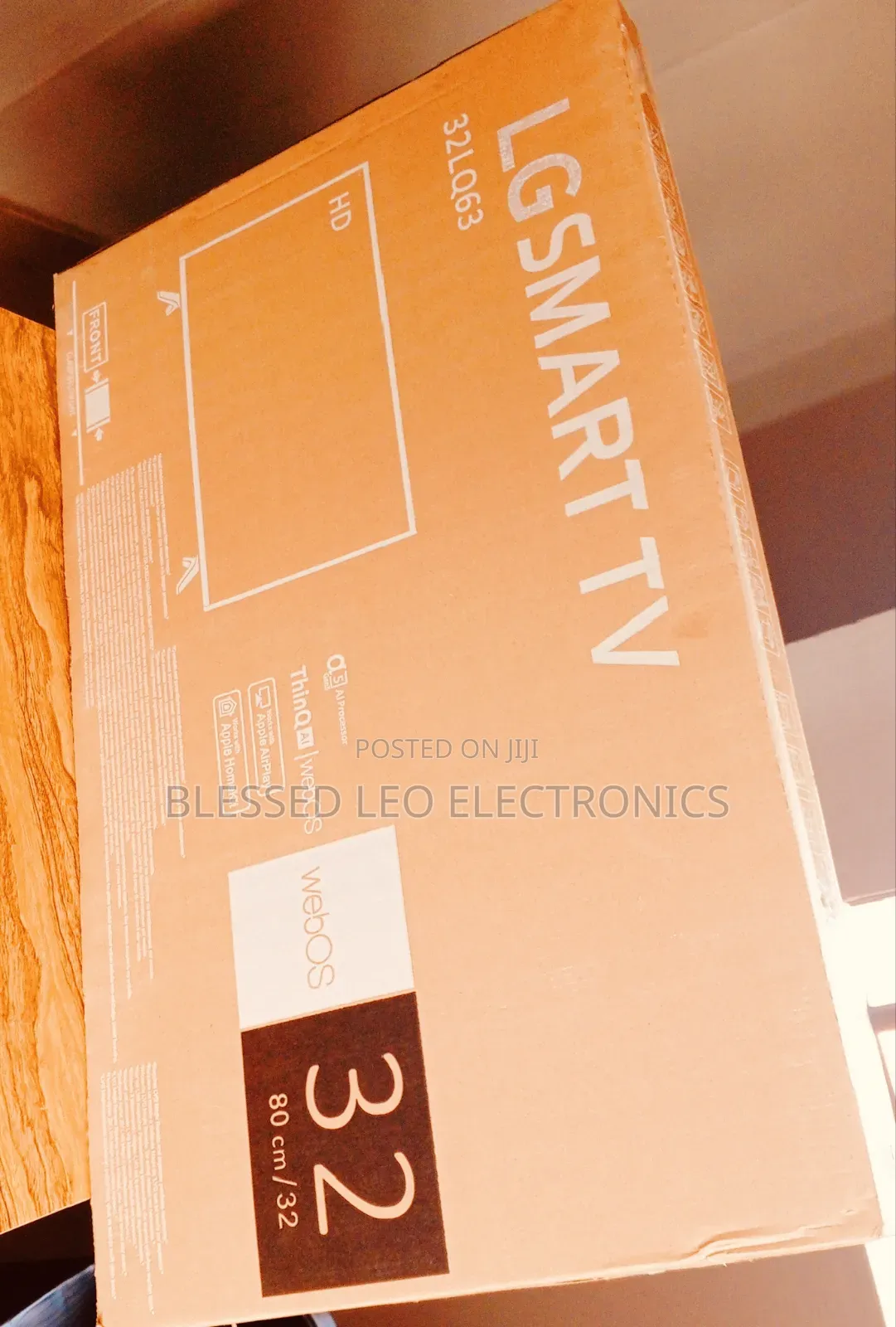 32 Inches Smart Android Showcasing Tv