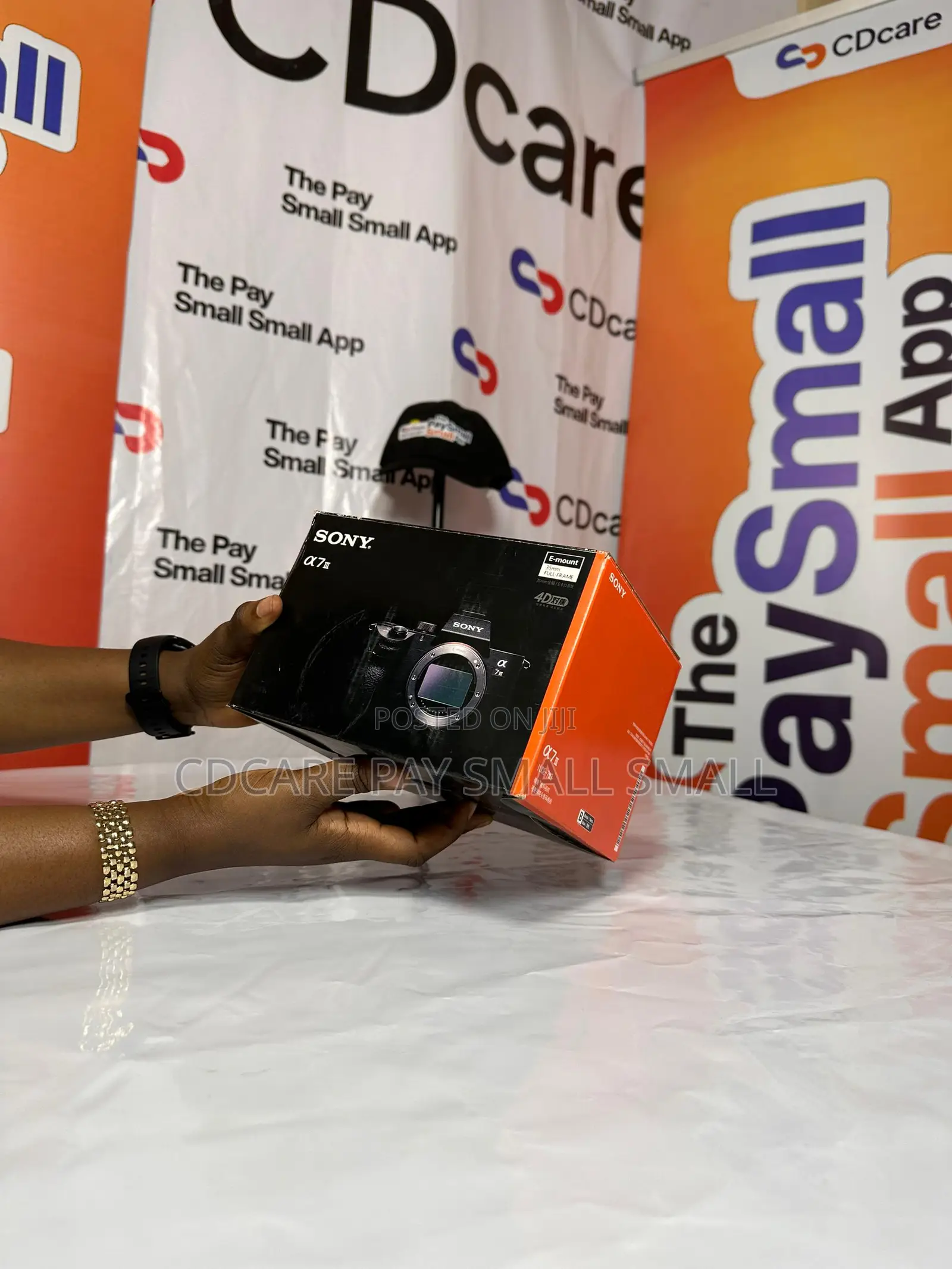 Pay Small Small Sony A7 Mirrorless Camera On Cdcare.App