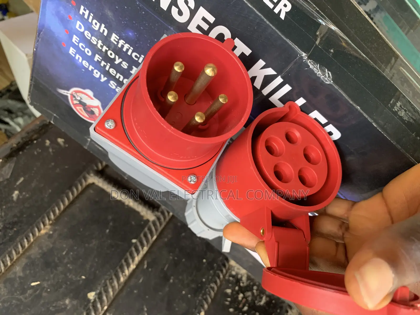 32amps 5pins Industrial Socket