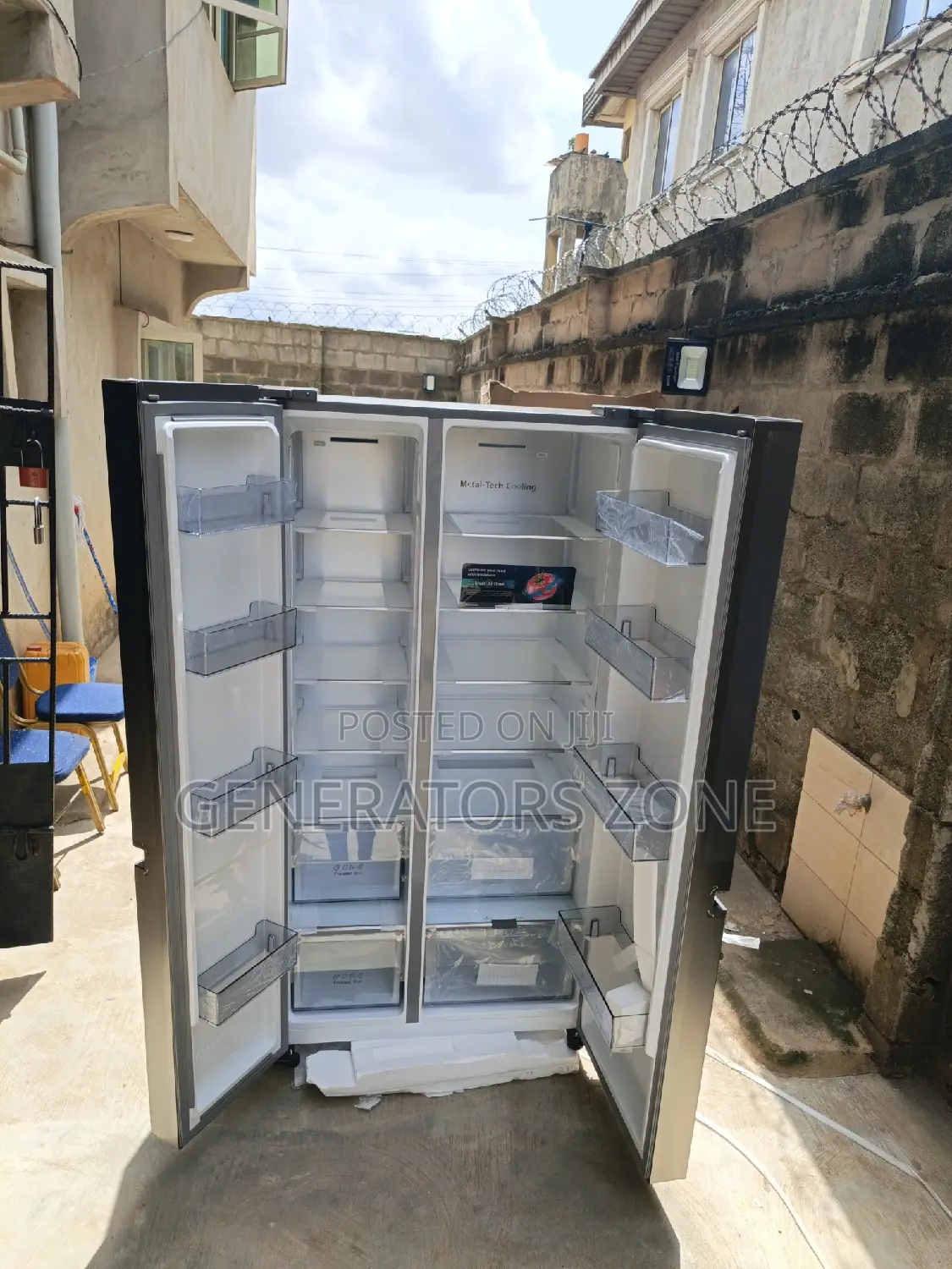 Hisense 87ws--634l Side by Side Refrigerator