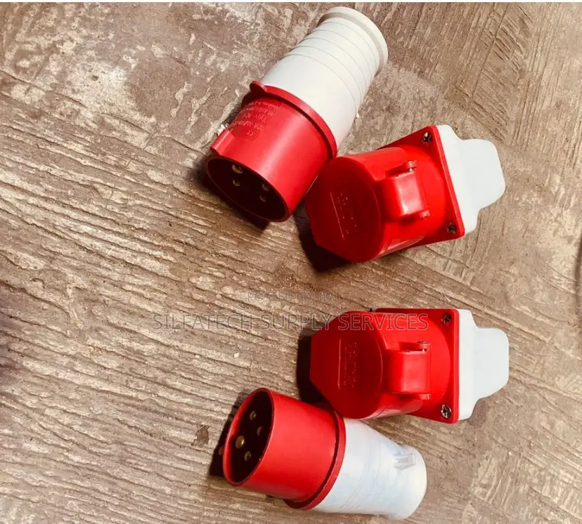 32amps Industrial Sockets