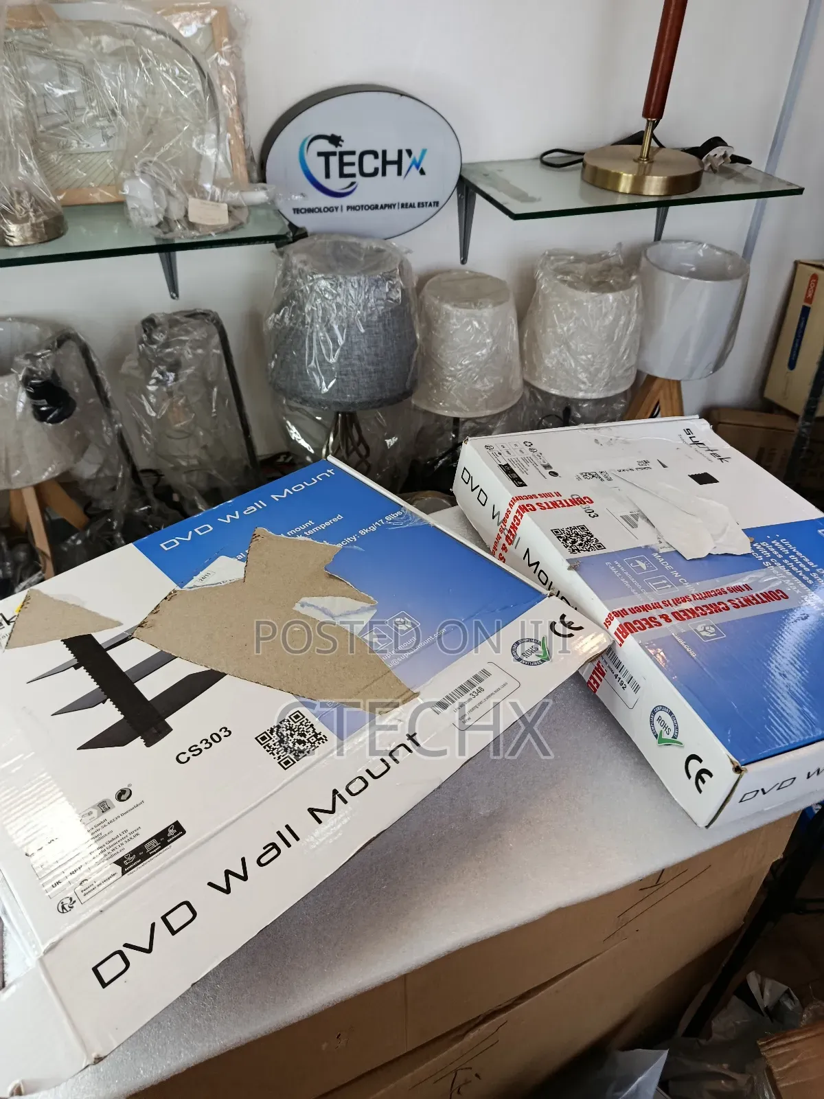Suptek 3 Floating Shelf Wall Bracket With Tempered Glass