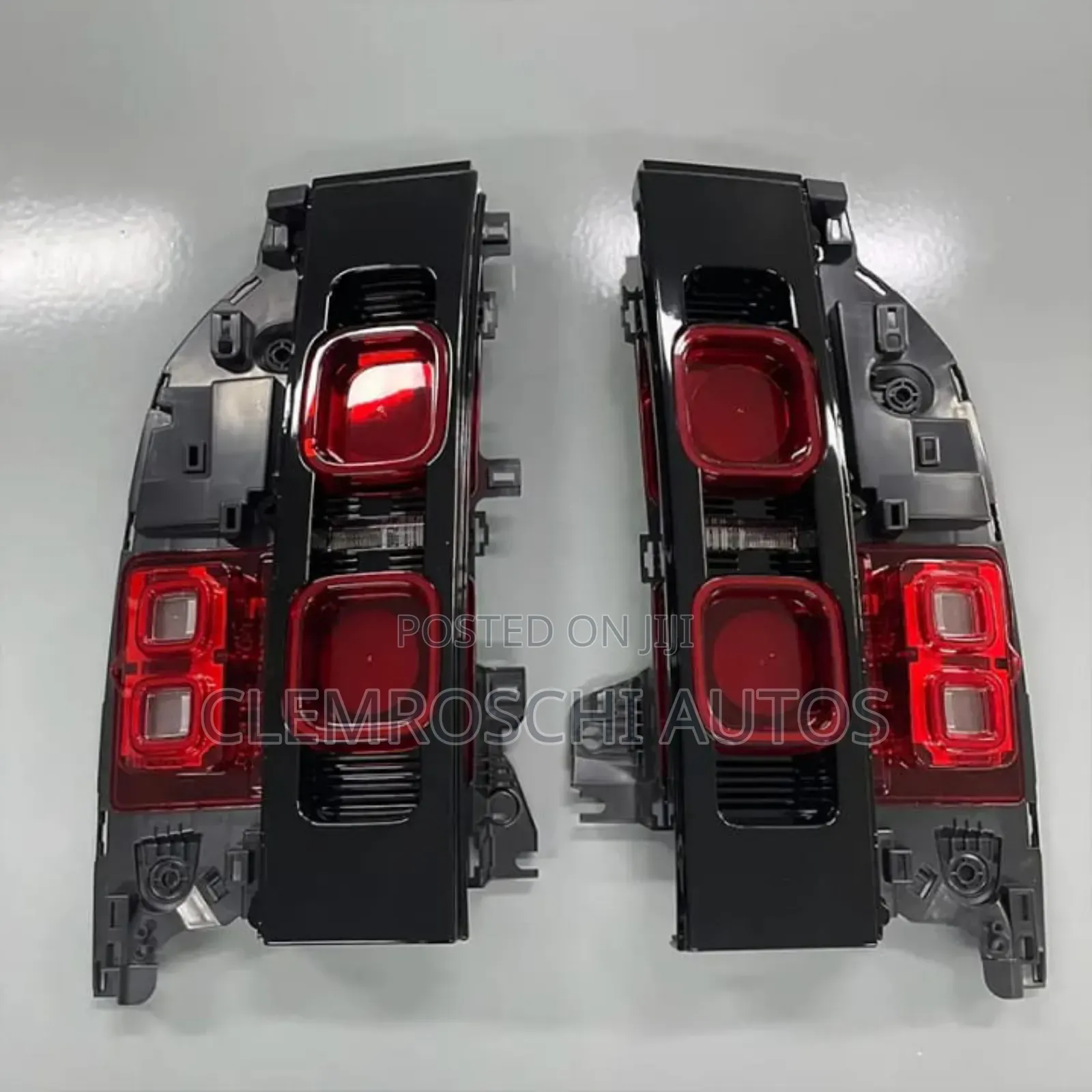 High Quality Certified Rear Light Land Rover Defender 2025