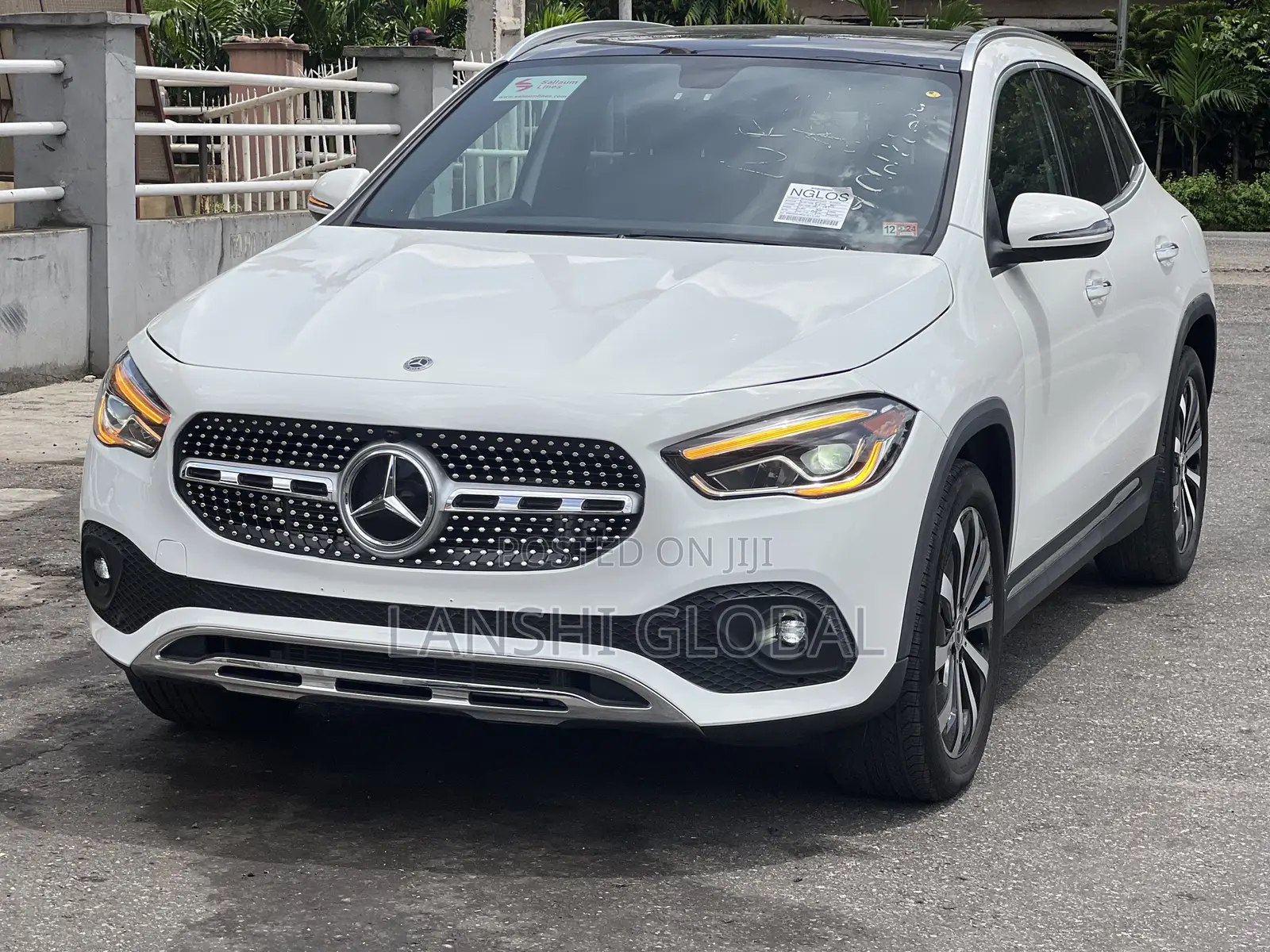 Mercedes-Benz GLA 250 2021 White