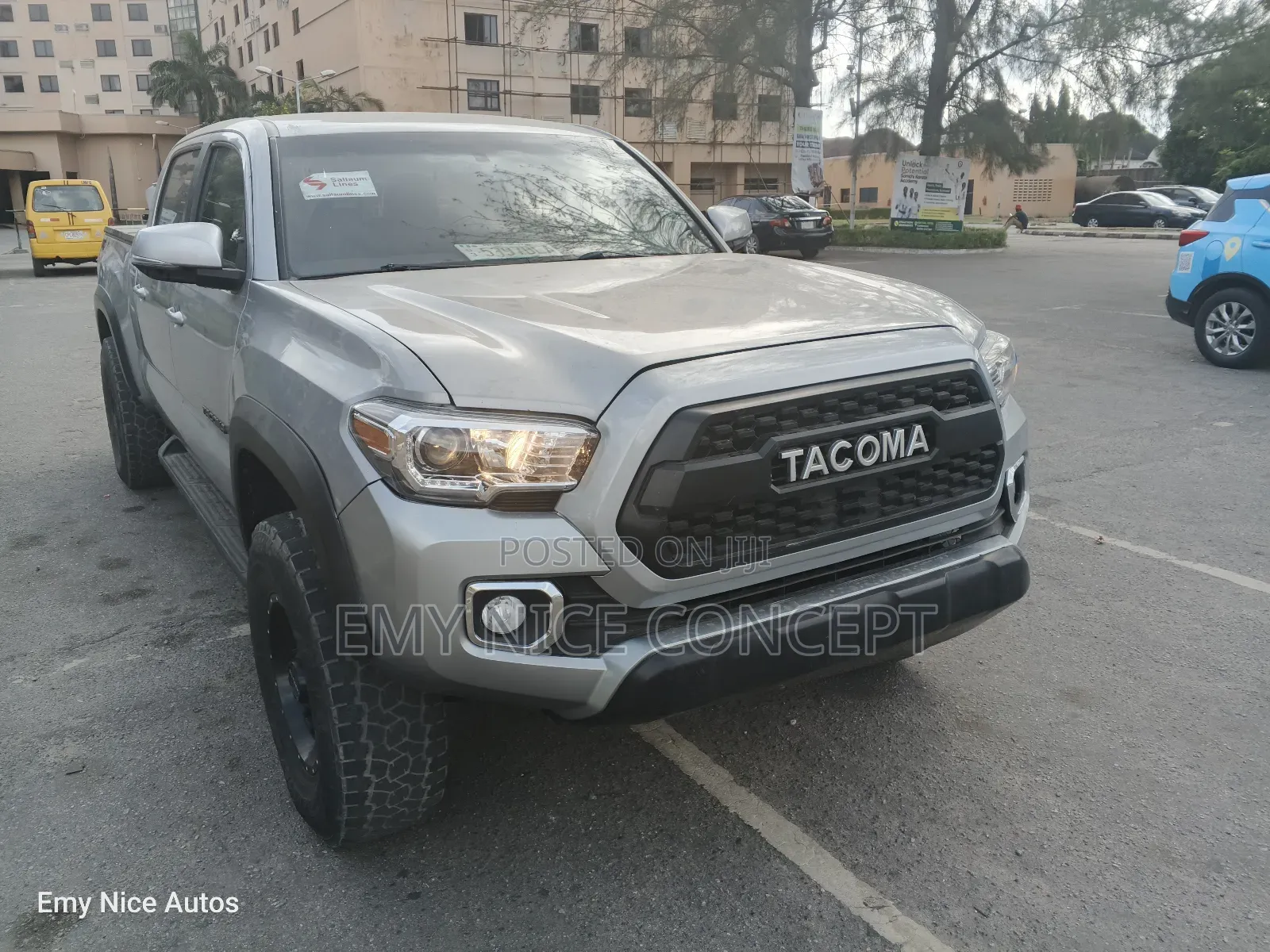 Toyota Tacoma TRD Off Road 2017 Silver