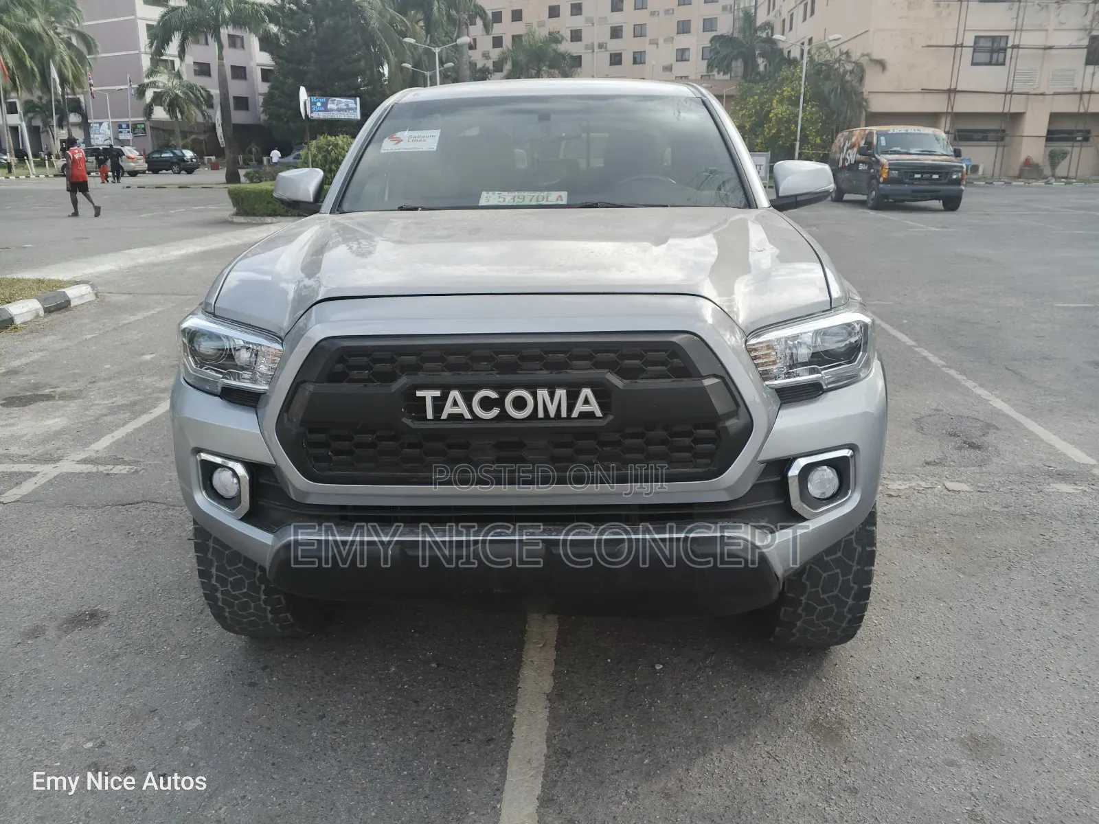 Toyota Tacoma TRD Off Road 2017 Silver