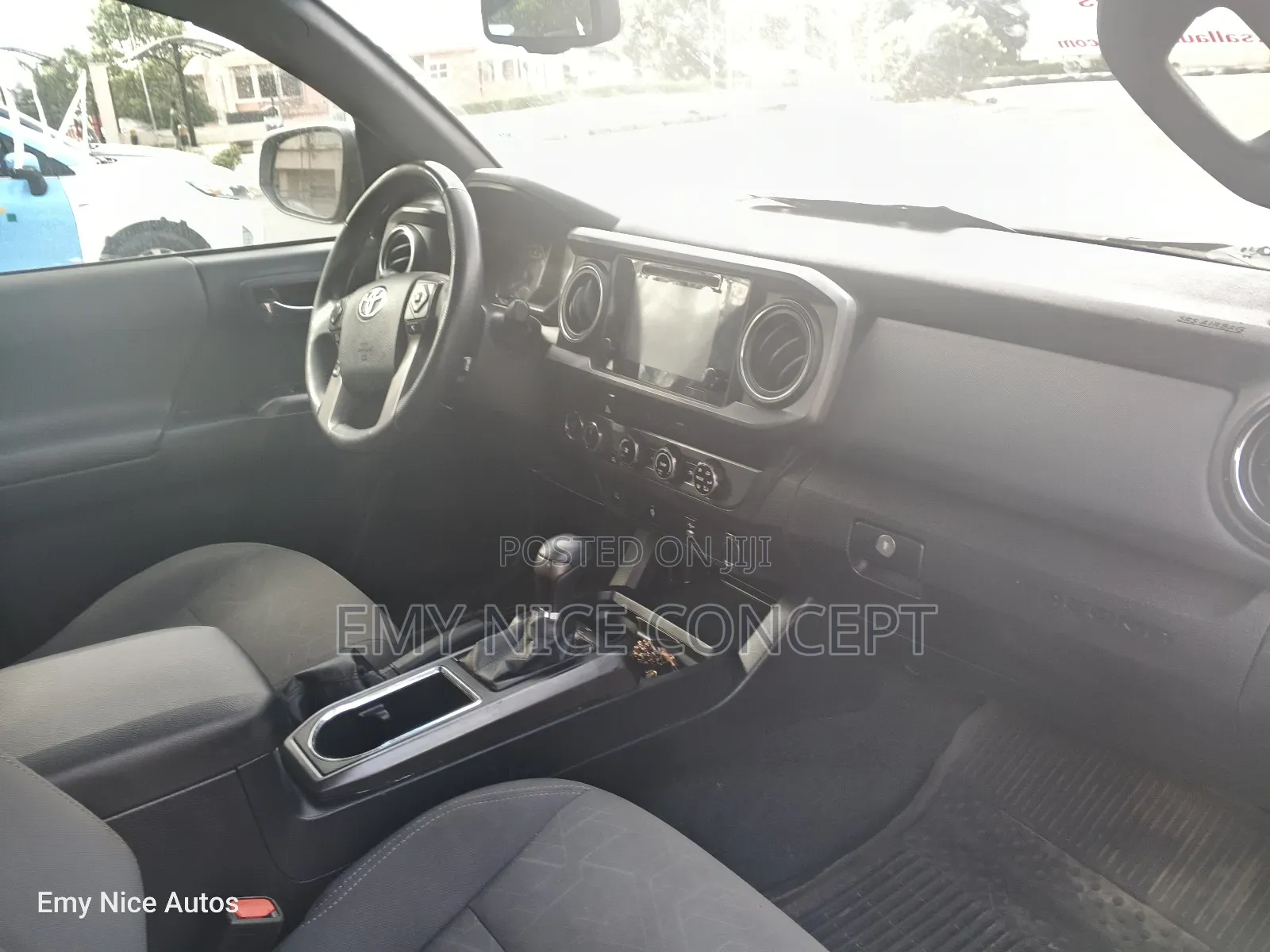 Toyota Tacoma TRD Off Road 2017 Silver