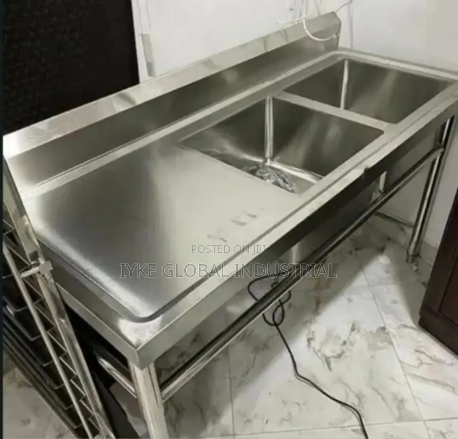 Commercial Double Sink With Side
