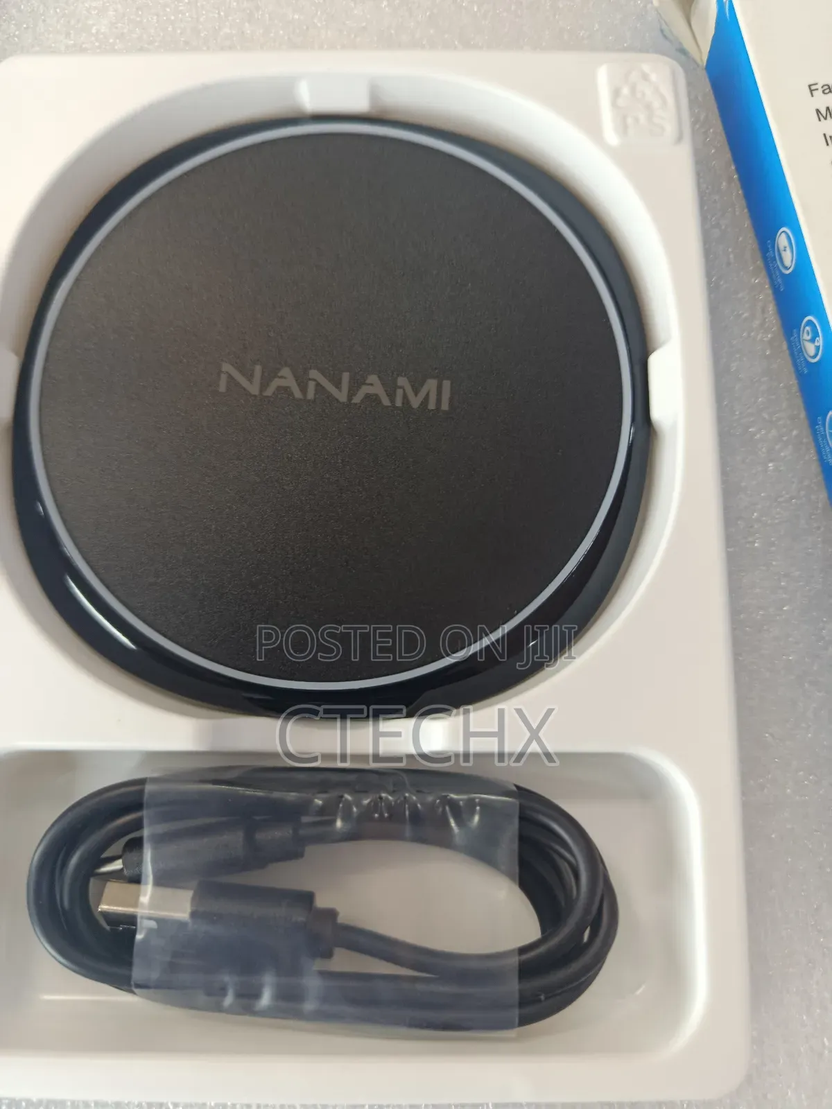 Namani Wireless Charger for iPhone , Samsung. Fast Wireless Charging