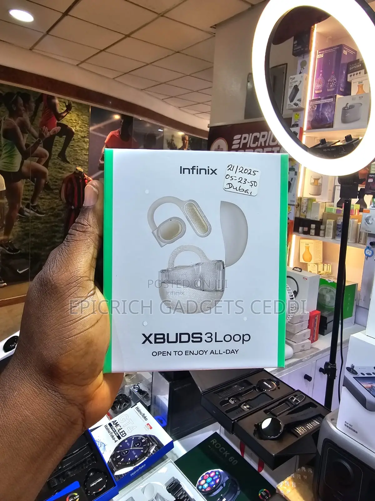 Infinix Xbuds 3 Loop Earpods.