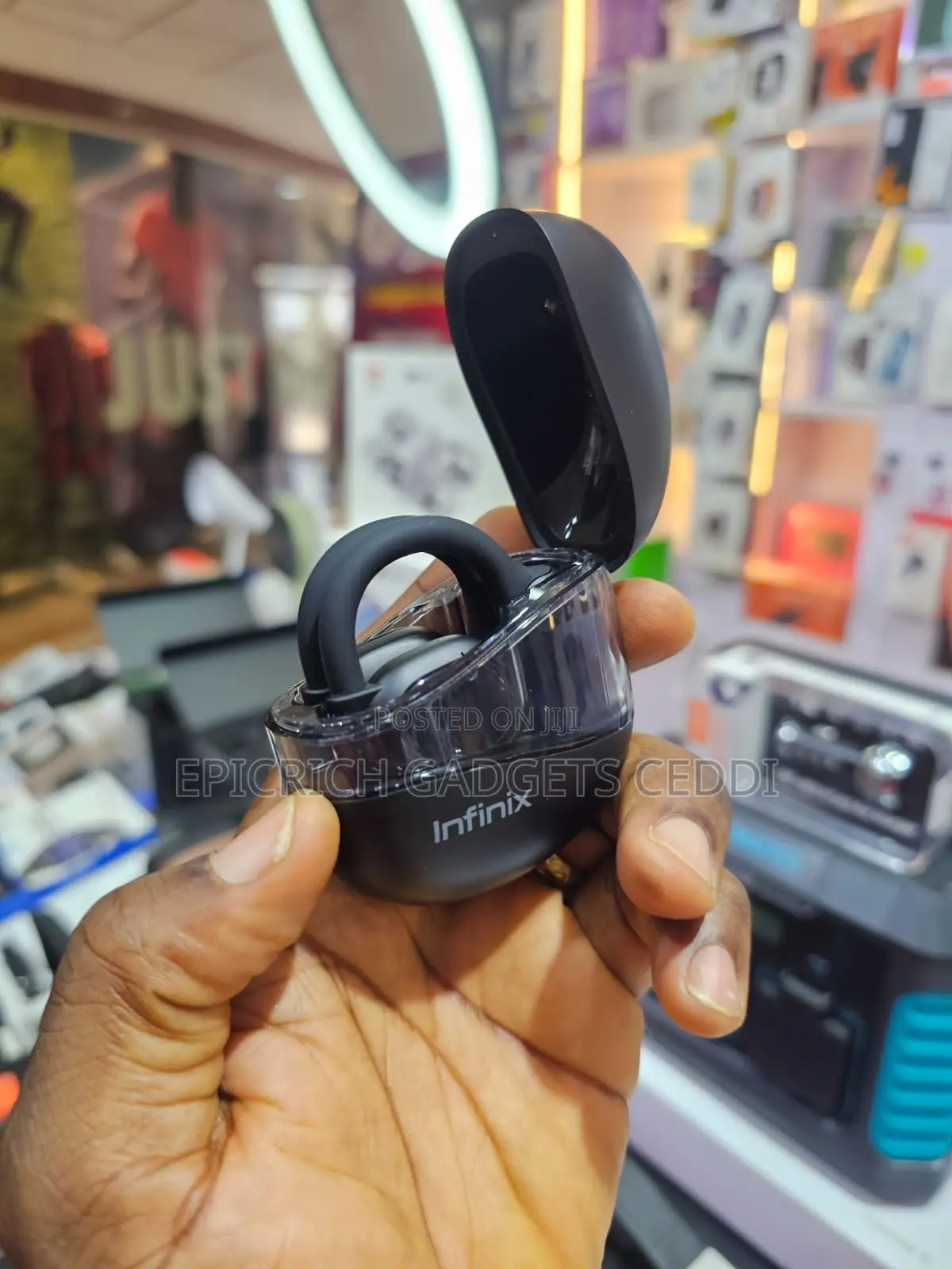 Infinix Xbuds 3 Loop Earpods.