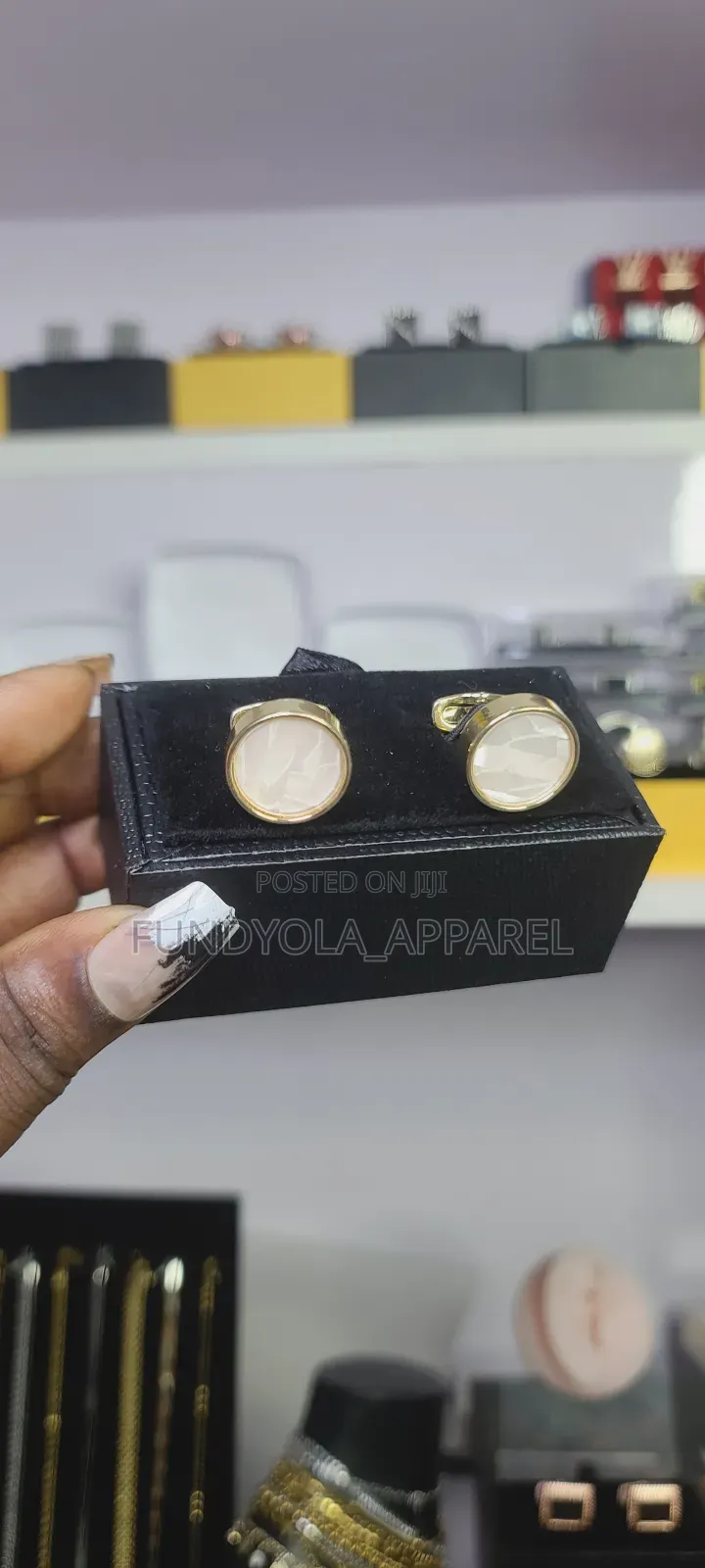 Cream White and Gold Mix Male Cufflinks