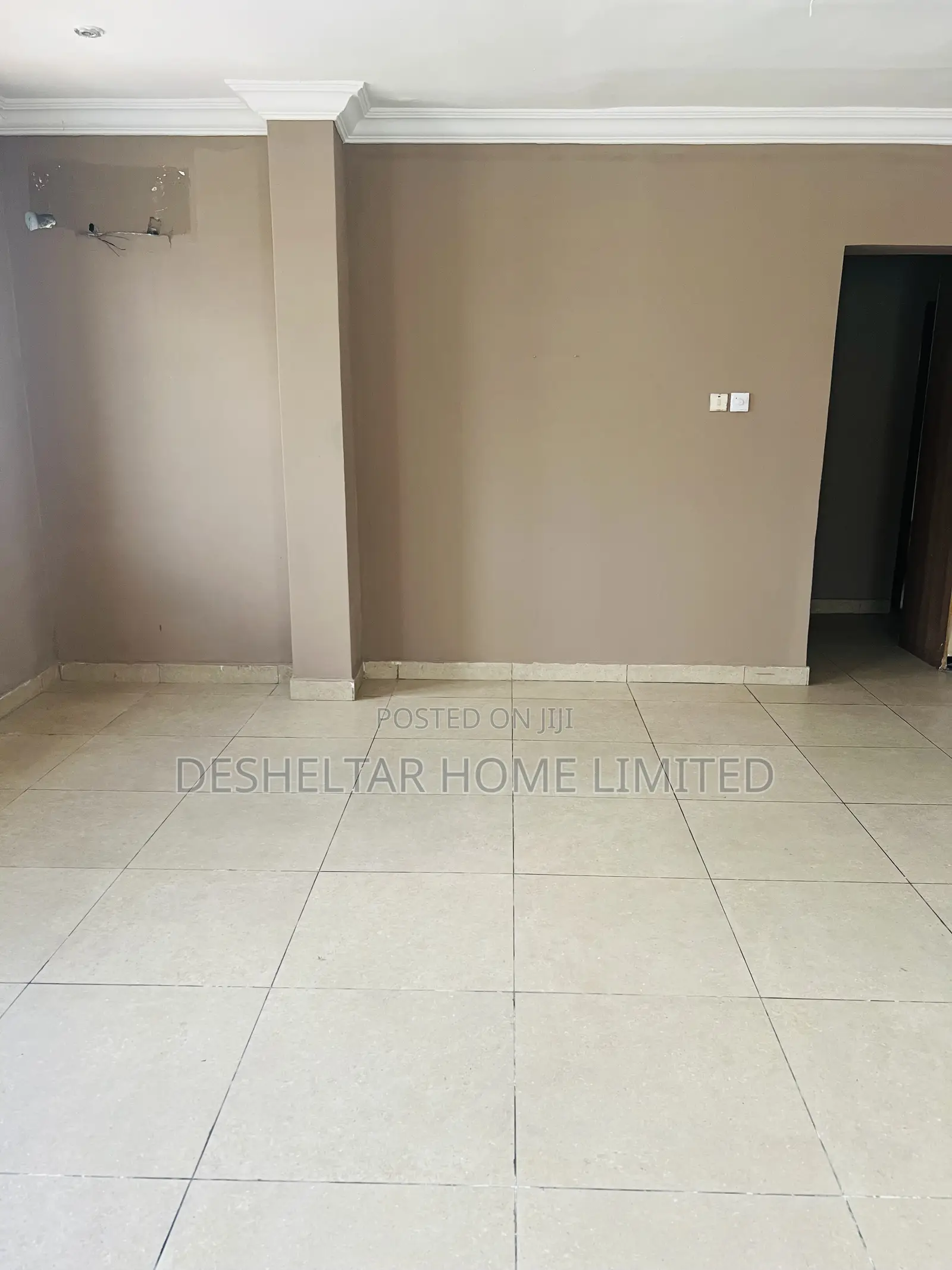 3bdrm Shared Apartment in Southern View Estate, Lekki for rent