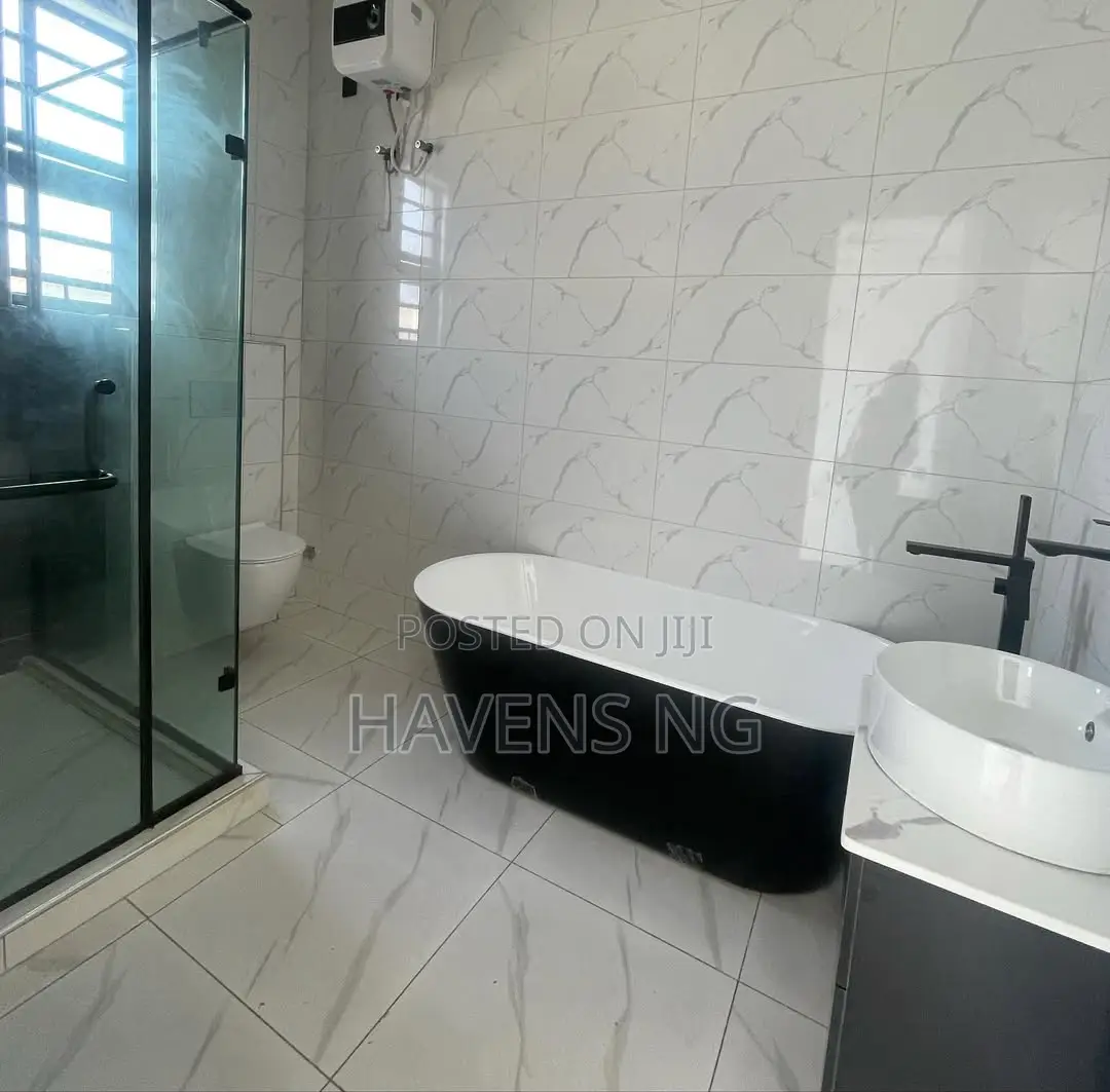 4bdrm Duplex in Ado / Ajah for sale