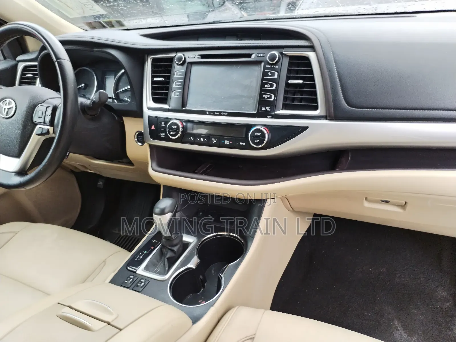 Toyota Highlander XLE 4x4 V6 (3.5L 6cyl 8A) 2017 Black