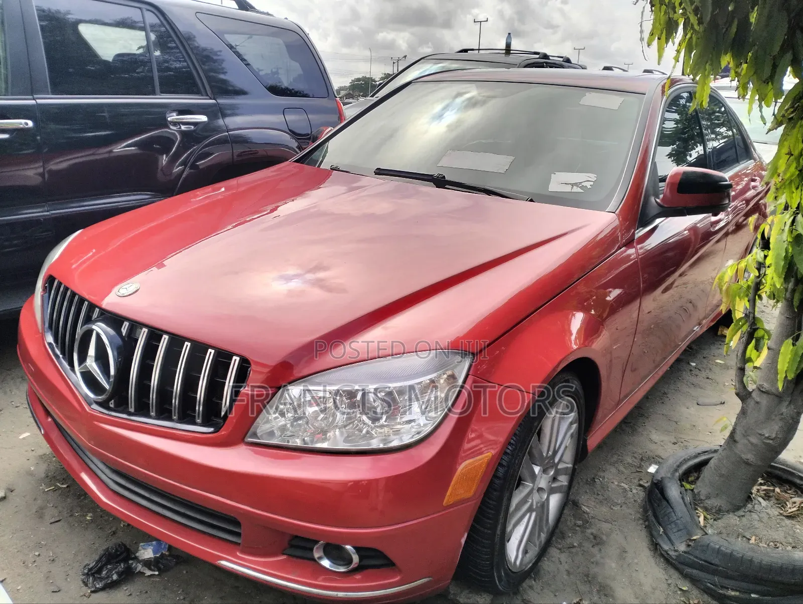 Mercedes-Benz C300 2010 Red