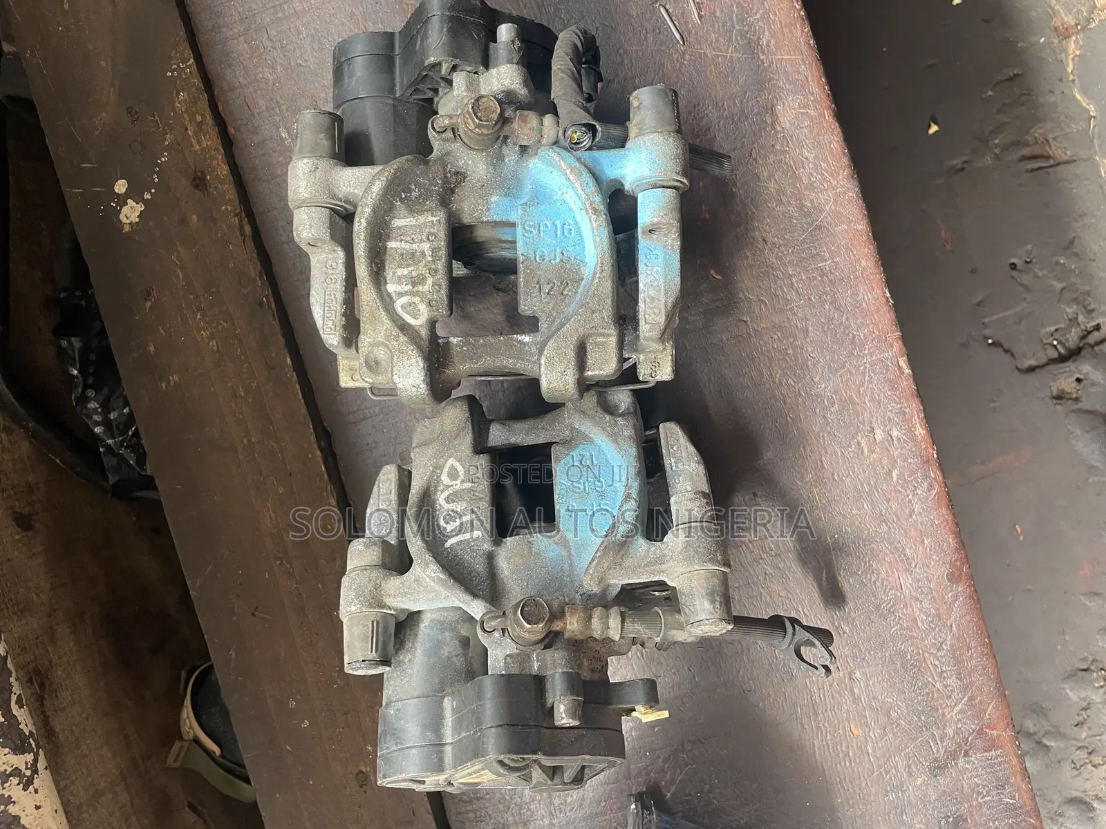 Back Calipers Ford Edge 2015-2017 Electric