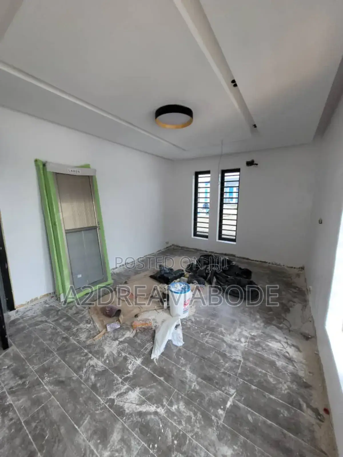 6bdrm Mansion in Ikeja Gra for sale