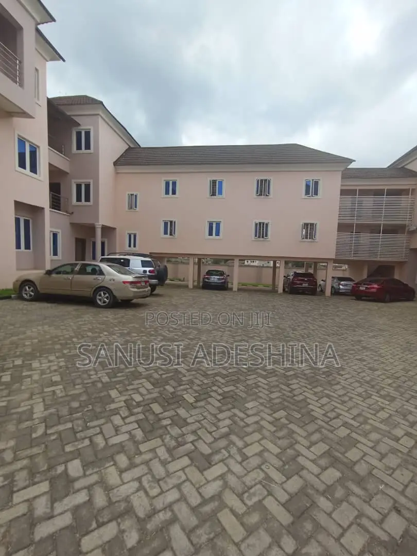 4bdrm Duplex in Katampe for rent