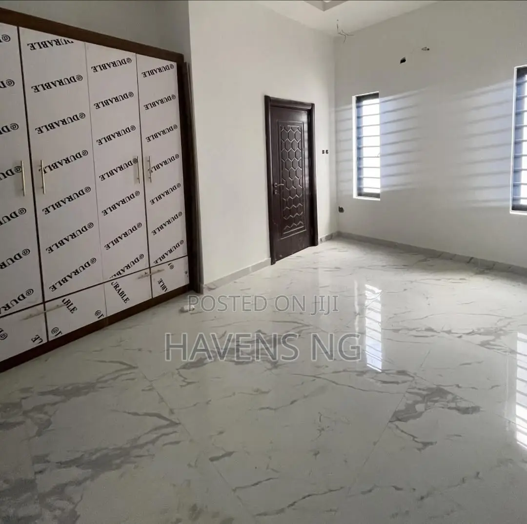 4bdrm Duplex in Ajah for sale