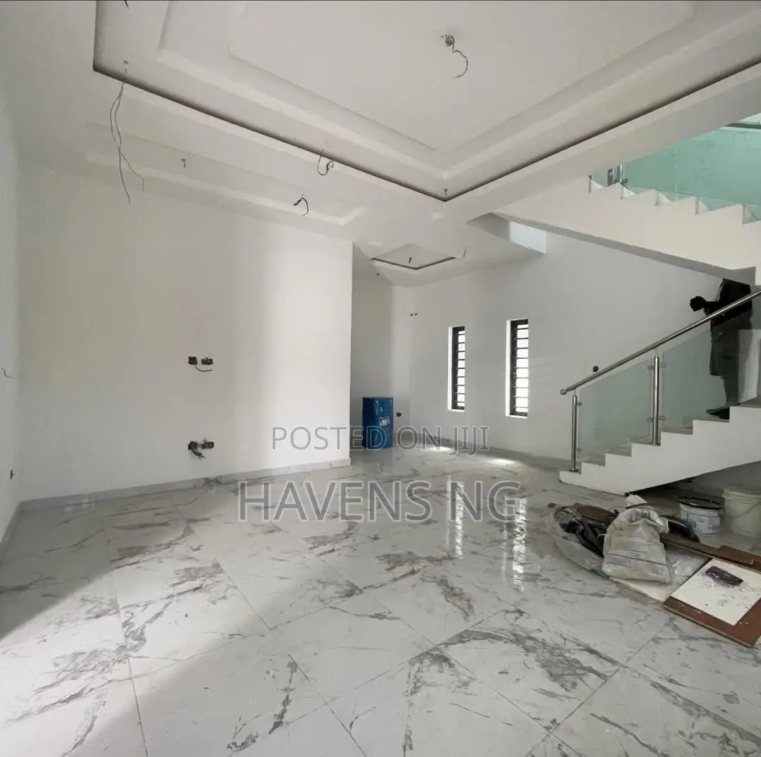4bdrm Duplex in Ajah for sale