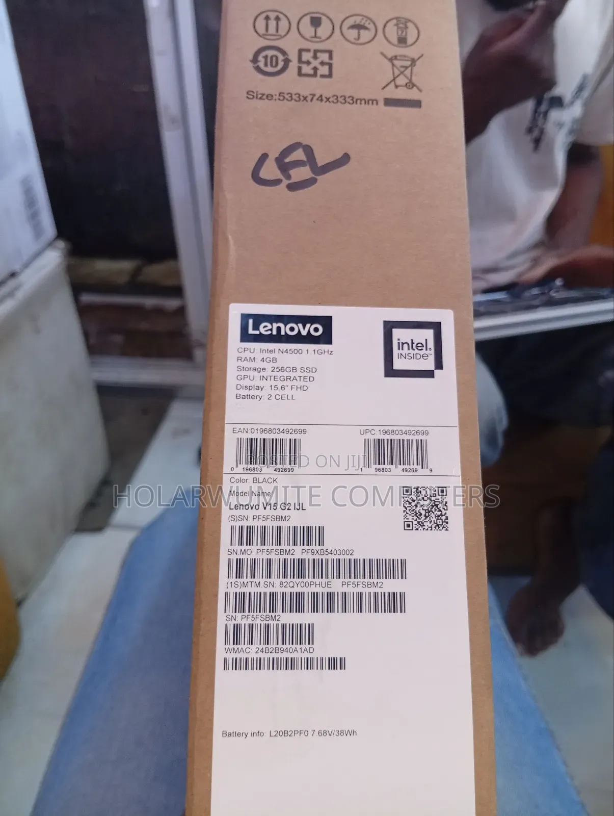New Laptop Lenovo V15-Iil 4GB Intel Celeron SSD 256GB