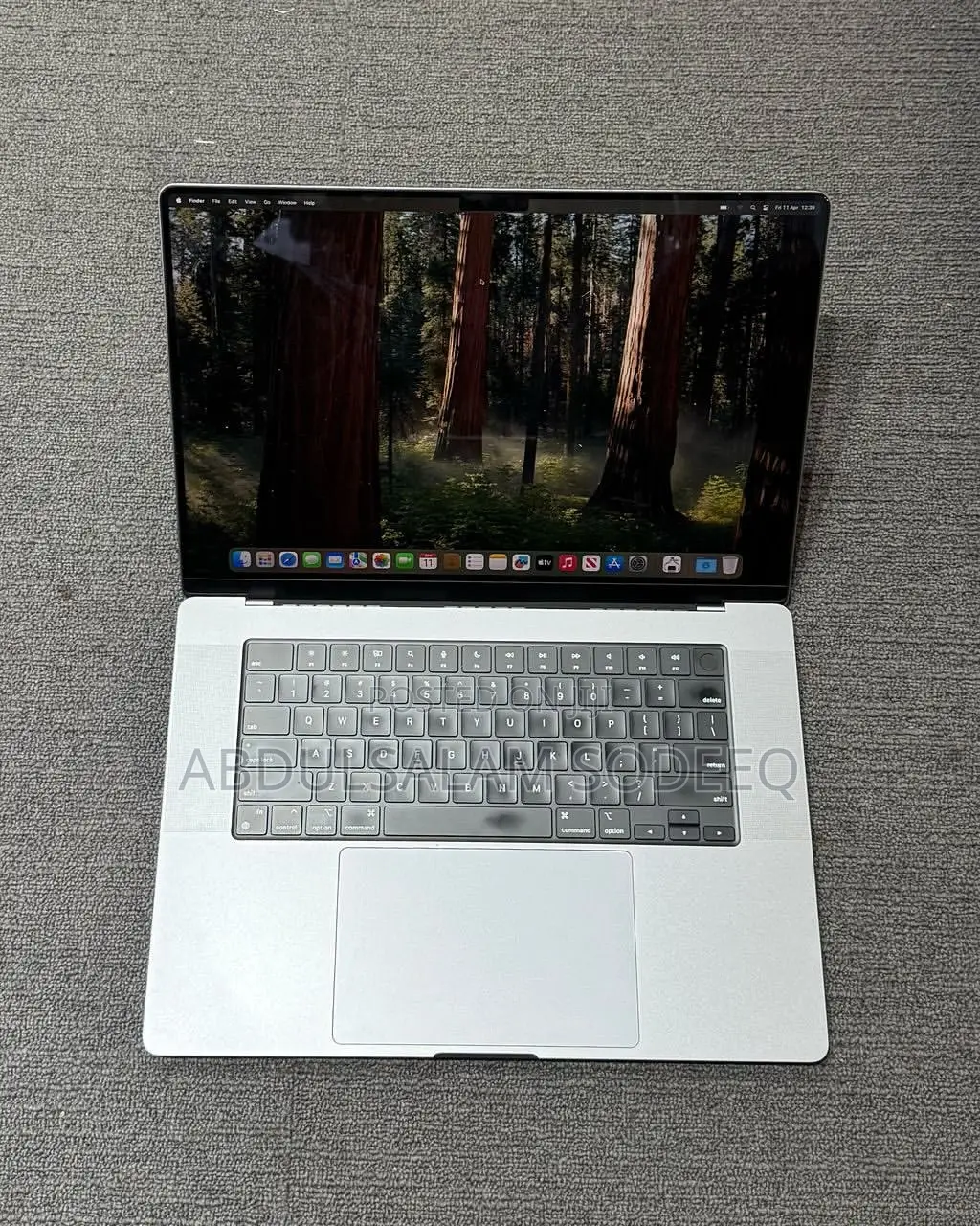 Laptop Apple MacBook Pro 2021 M1 16GB Apple M1 Pro SSD 1T