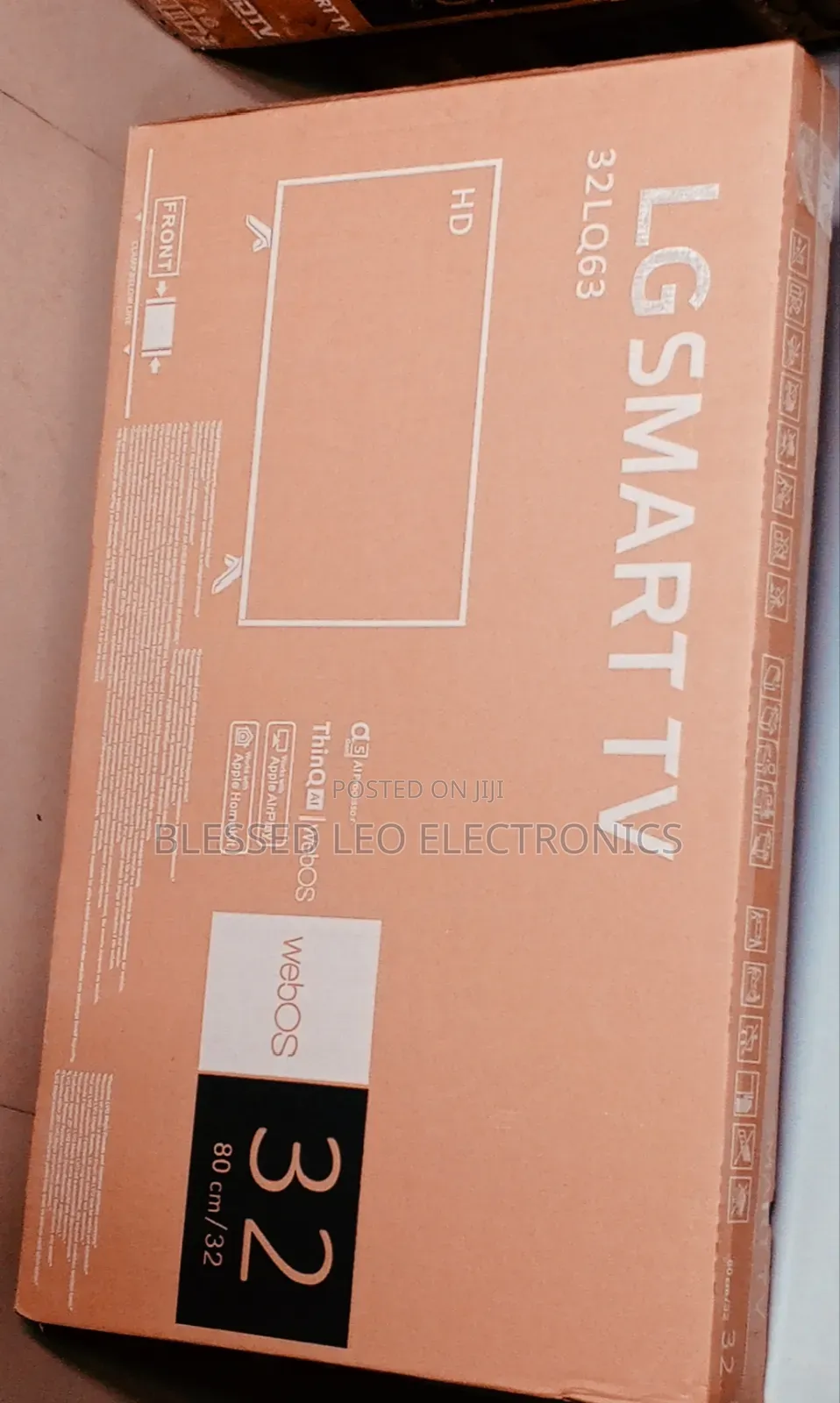 Standard 32 Inches Android Smart Showcasing Tv