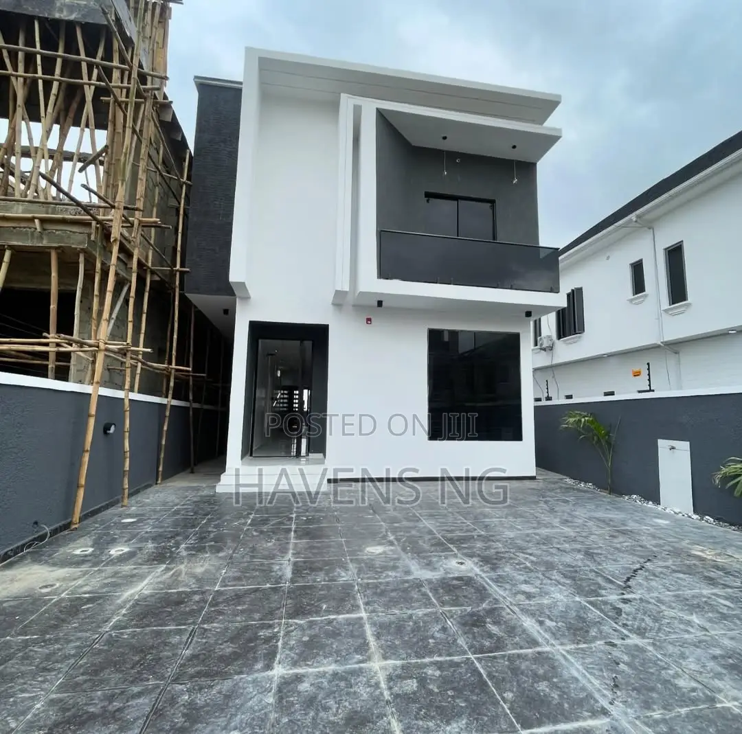5bdrm Duplex in Ado / Ajah for sale
