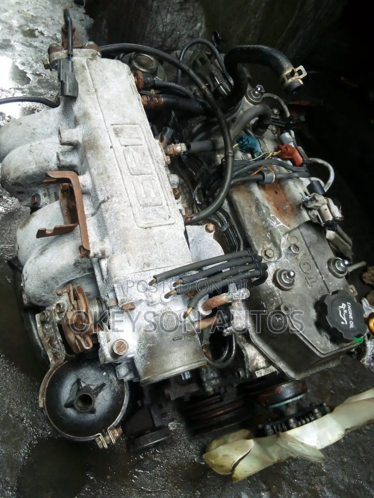 Complete Engine for Toyota Dyna, Hilux Truck 22r Injector Mouth