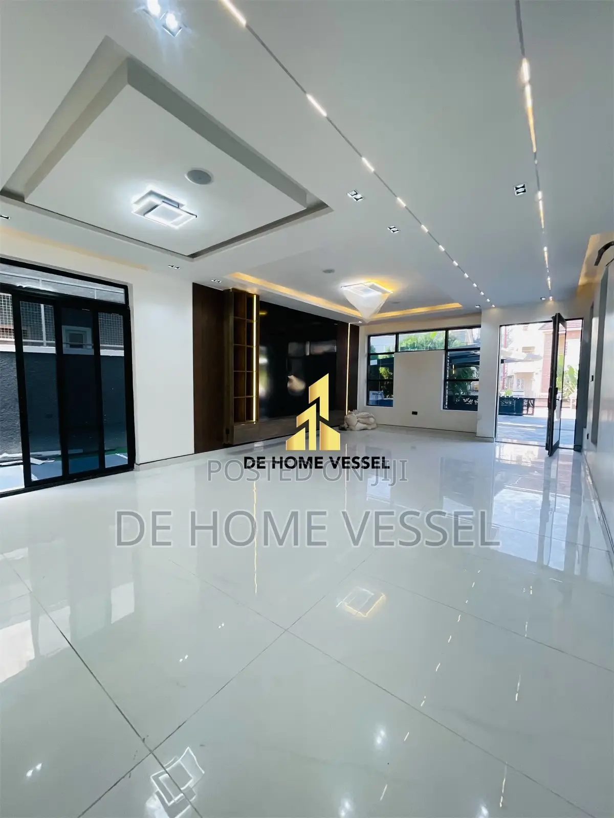 5bdrm Duplex in Lekki for sale