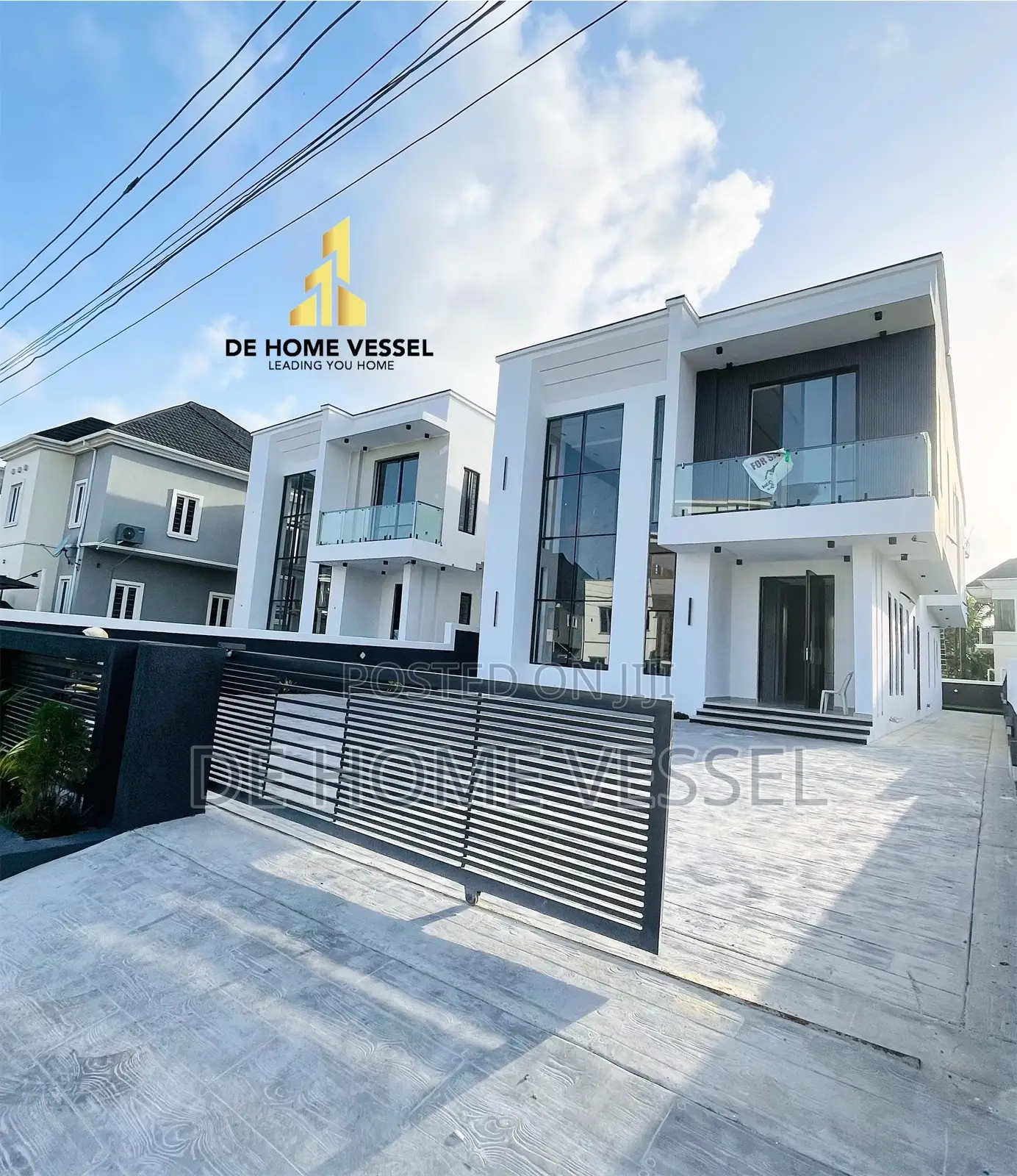 5bdrm Duplex in Lekki for sale