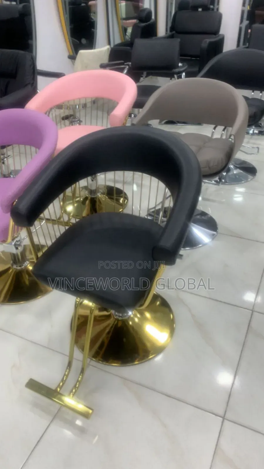 Unique Salon Chair