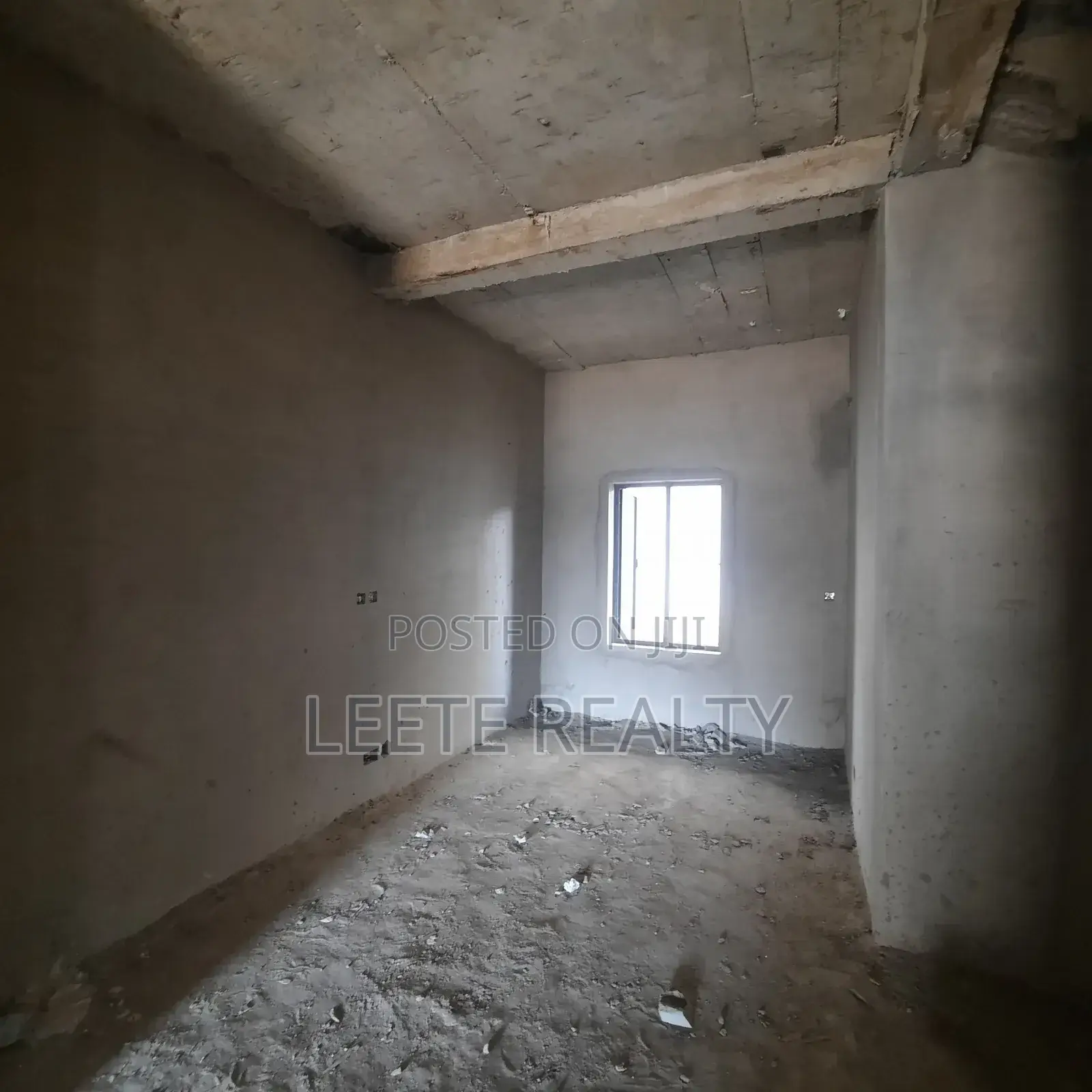 4bdrm Duplex in Galadimawa for sale